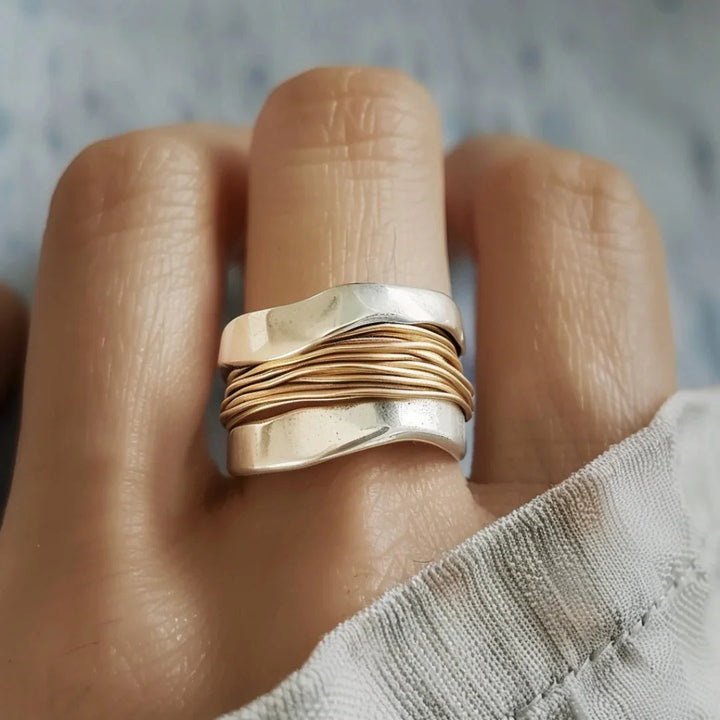 Maria | ring met gouden draden