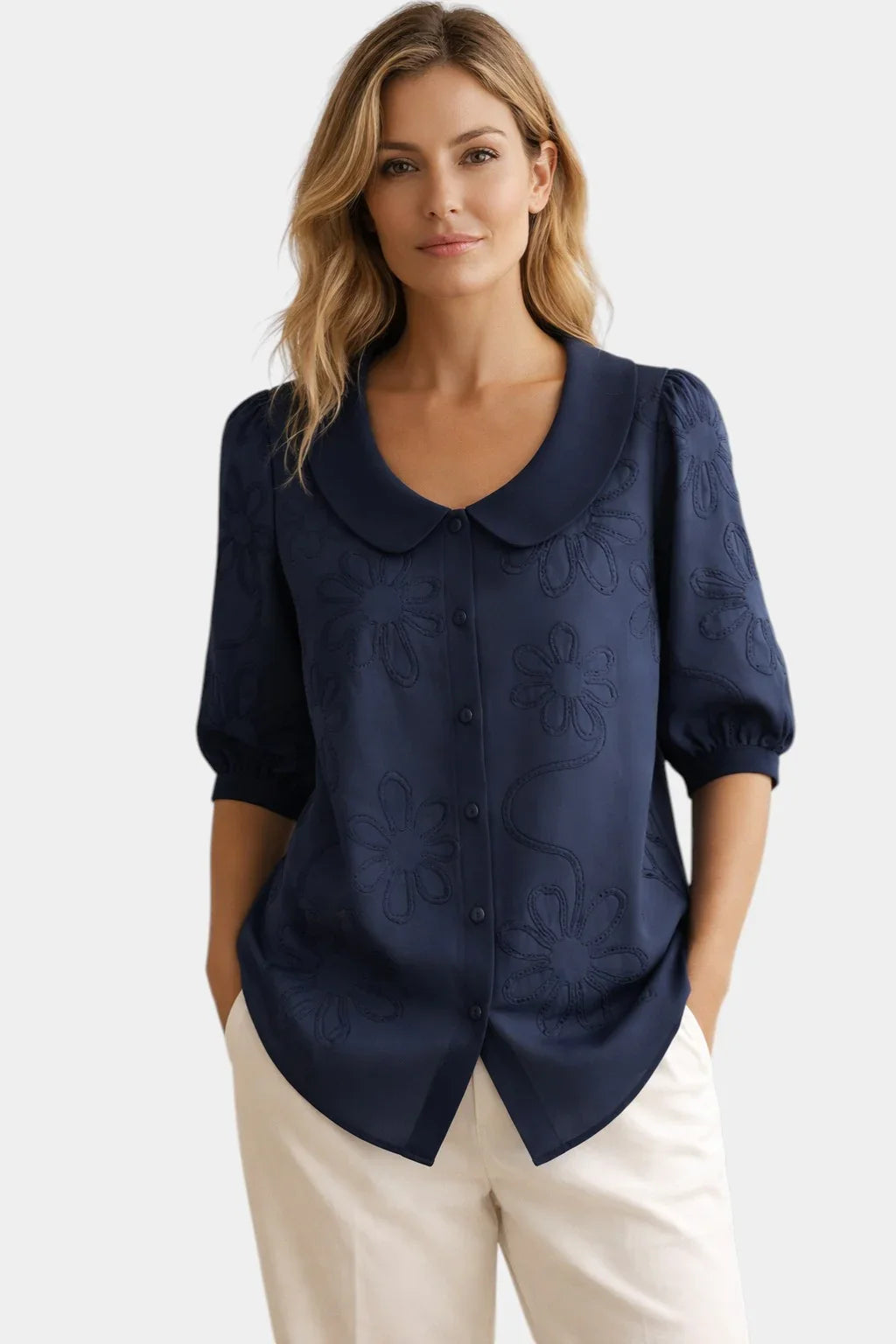 Elya | Geborduurde blouse