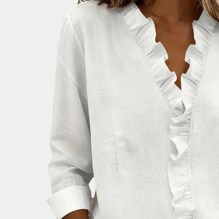 Flavie | Blouse met V-hals en verfijnde ruches
