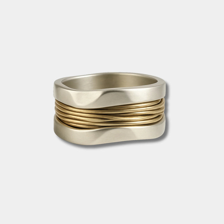 Maria | ring met gouden draden