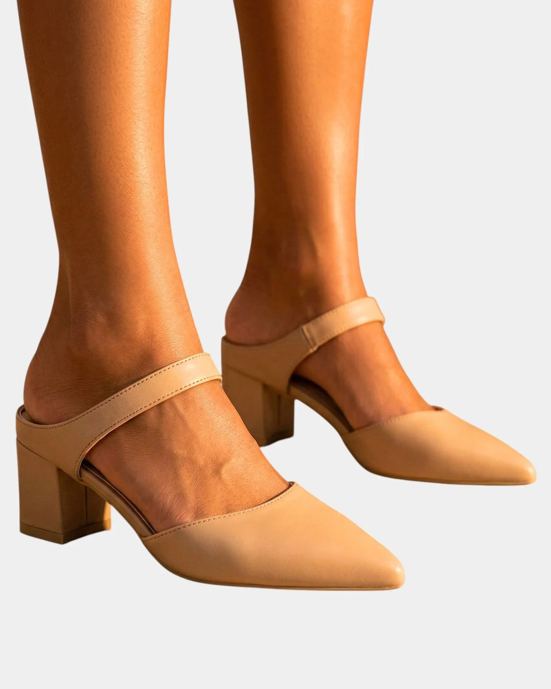Vénérance | Pumps met hielbandje en hak