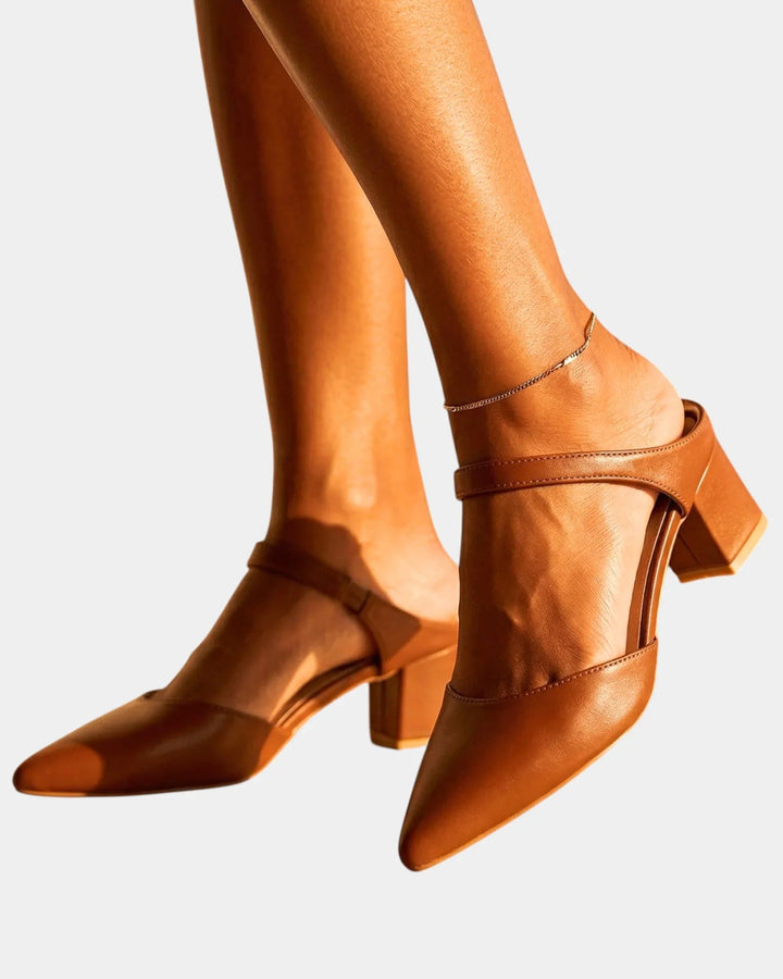 Vénérance | Pumps met hielbandje en hak