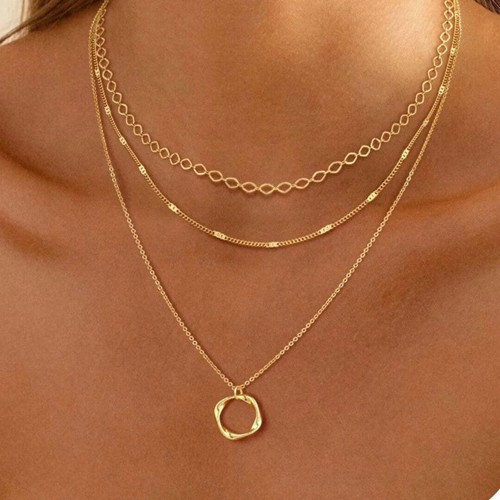 Pauline | ketting hanger klassiek in Couches goudkleurige