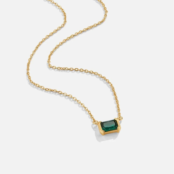 Fleur | Goudkleurige ketting met groene smaragd
