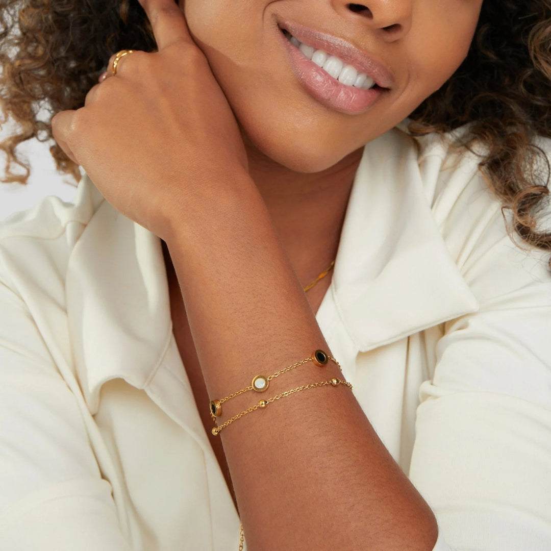 Victoire | Armband met onyx en witte steen