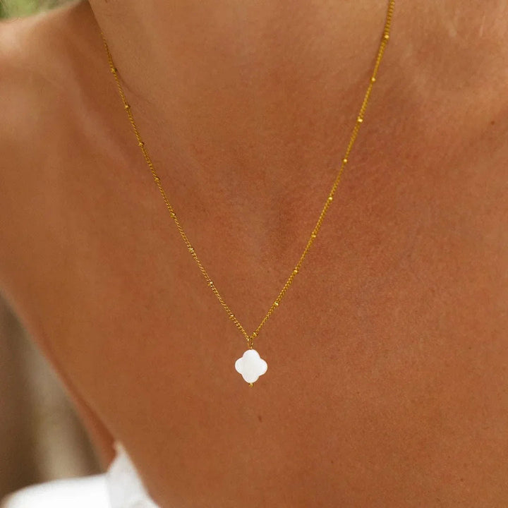 Isaline | Ketting met hanger en zomers ruitmotief